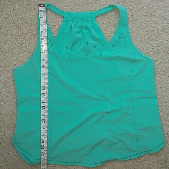 EUC Lululemon tank - Picture 5 of 5